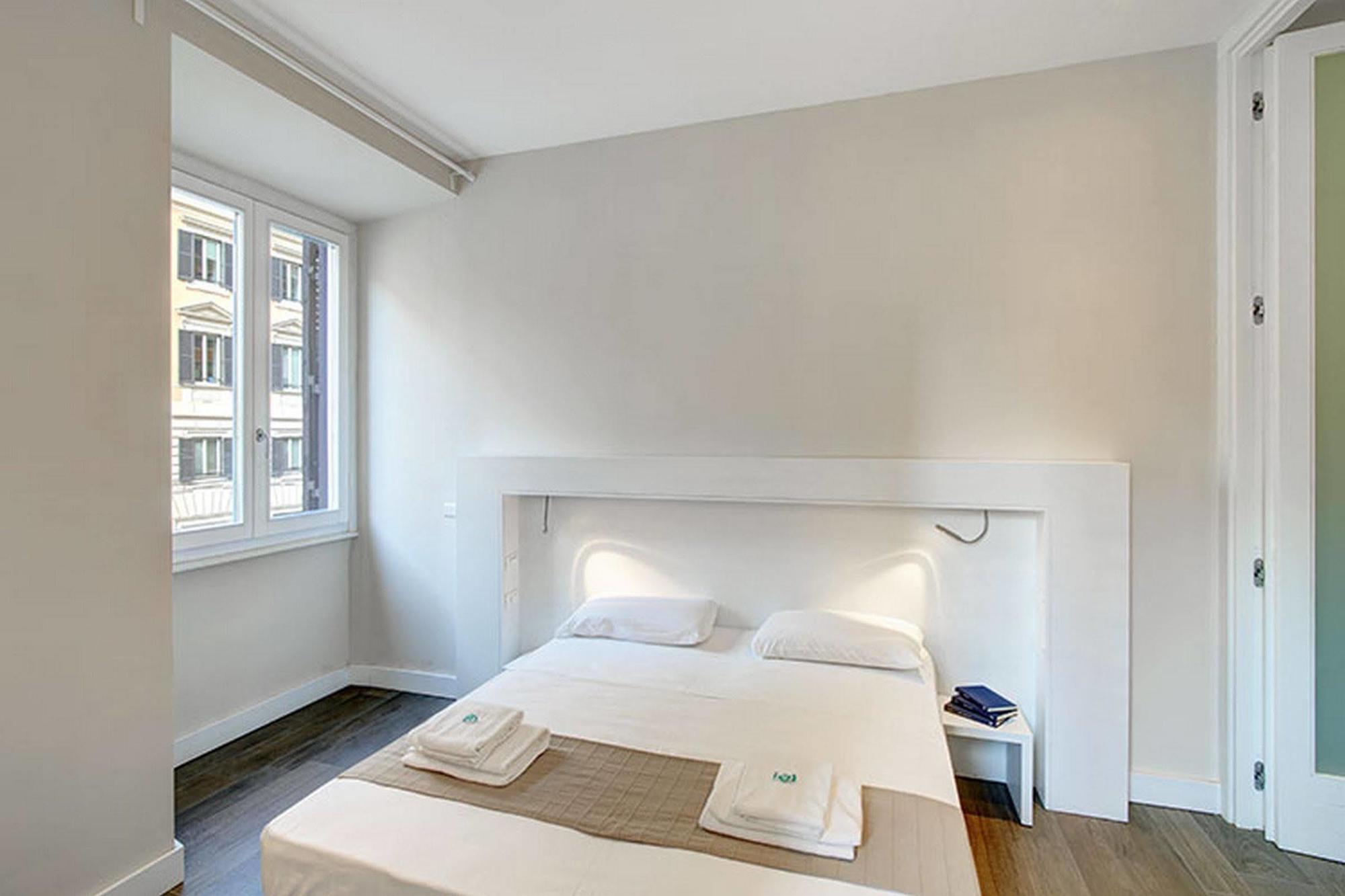 เอชเช โรมา สวีท Bed & Breakfast ภายนอก รูปภาพ